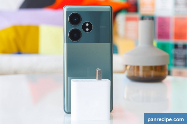 Realme GT 6T