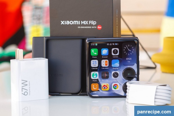 Xiaomi Mix Flip